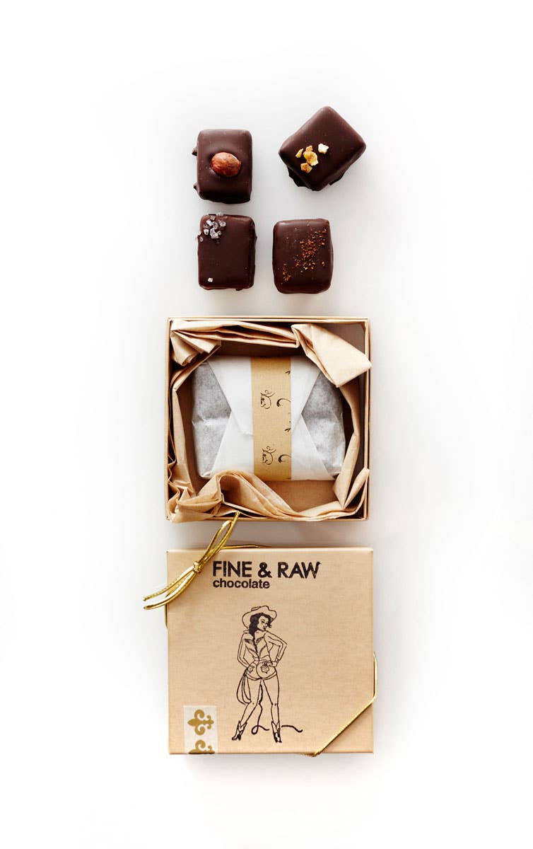 FINE & RAW Classic Truffles - 4-Piece Mixed